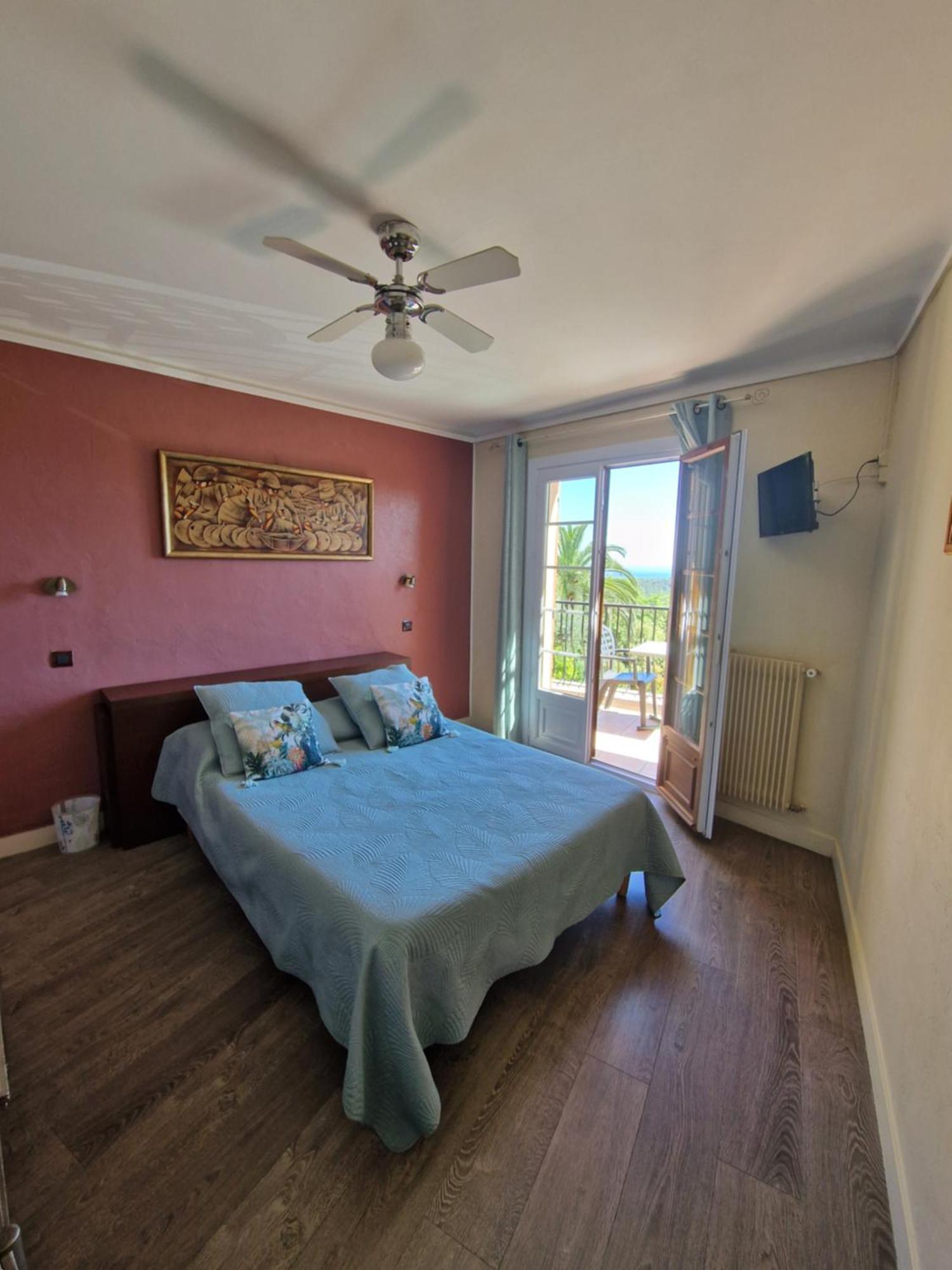 Hotel Les Belles Terrasses Tourrettes-sur-Loup Zewnętrze zdjęcie