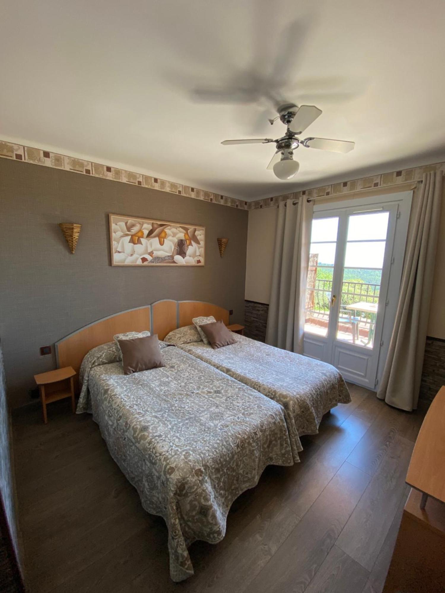 Hotel Les Belles Terrasses Tourrettes-sur-Loup Zewnętrze zdjęcie