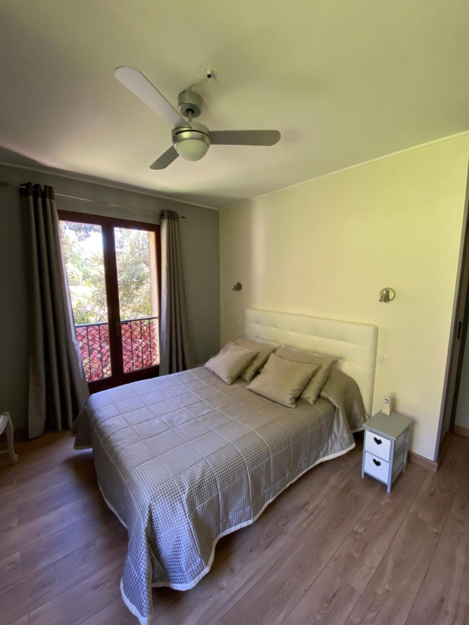 Hotel Les Belles Terrasses Tourrettes-sur-Loup Zewnętrze zdjęcie