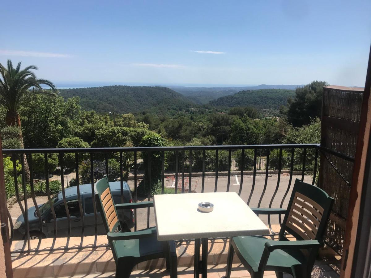 Hotel Les Belles Terrasses Tourrettes-sur-Loup Zewnętrze zdjęcie